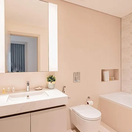 Silkhaus Tower With Private Beach In Exclusive Location Dubai Exterior photo